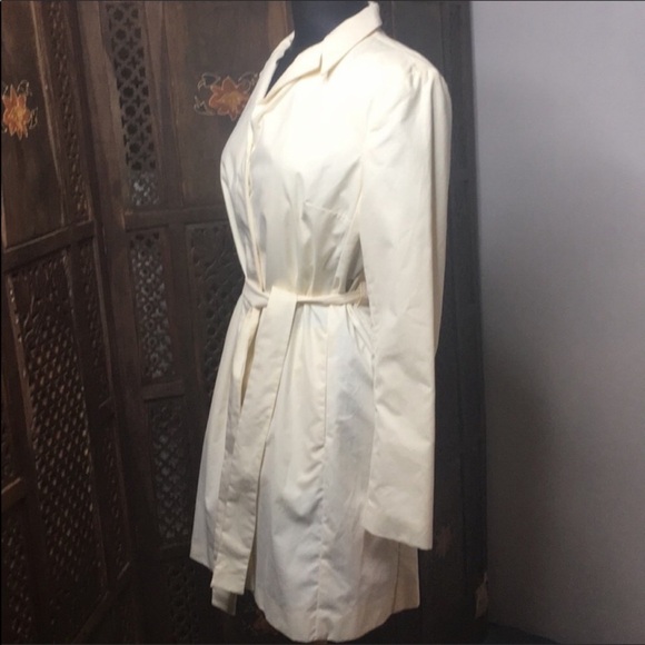 Banana Republic Single Breasted Trench - Picture 2 of 11